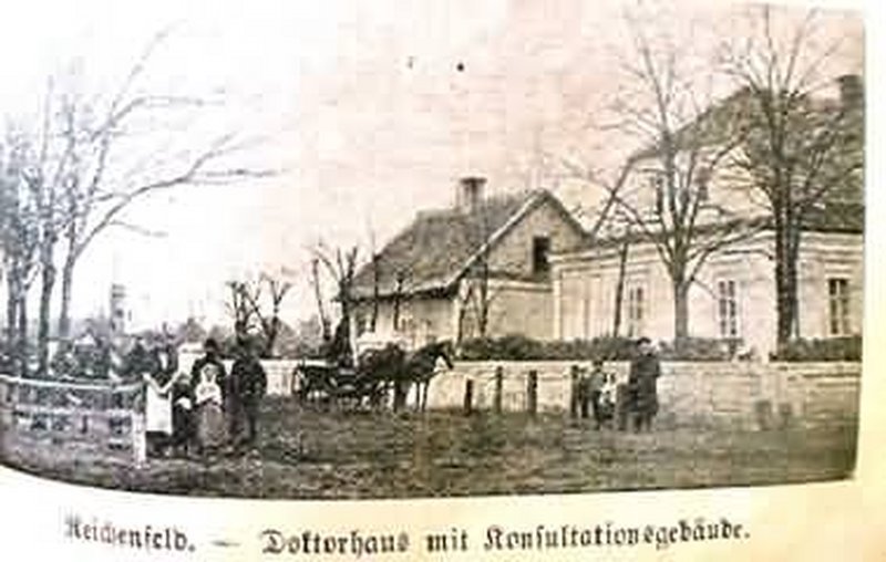 Reichenfeld Doktorhaus.jpg